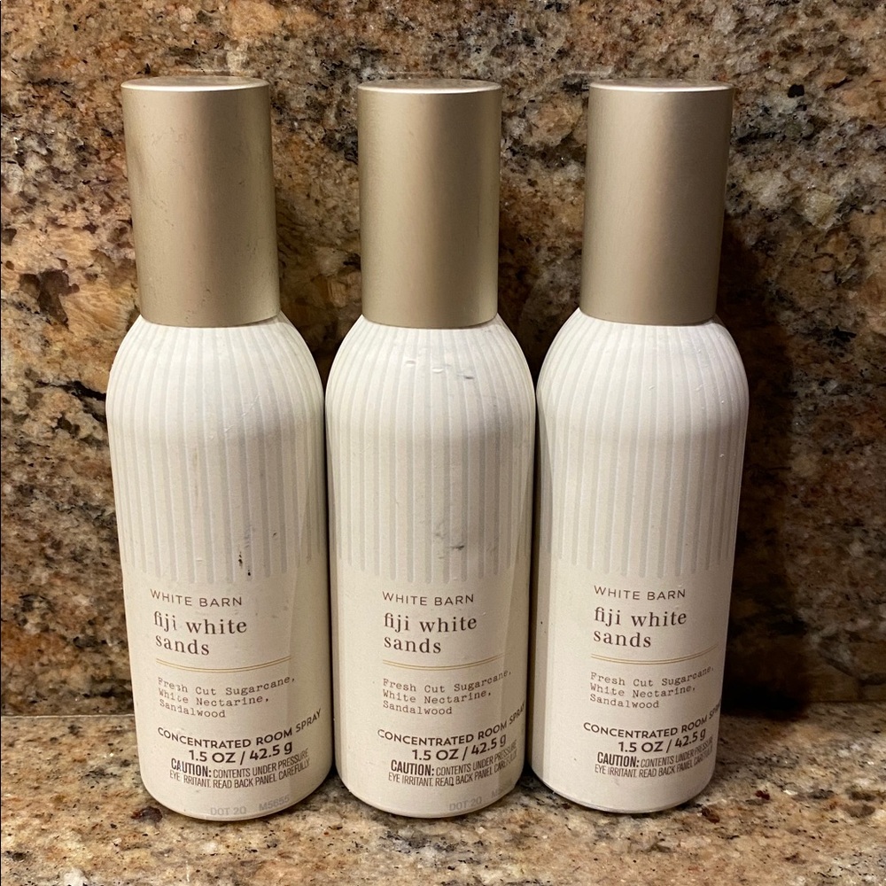 3) - “FIJI WHITE SANDS” Concentrated Room Spray ea 1.5 oz / 42.5 g, B&BW, NWTag